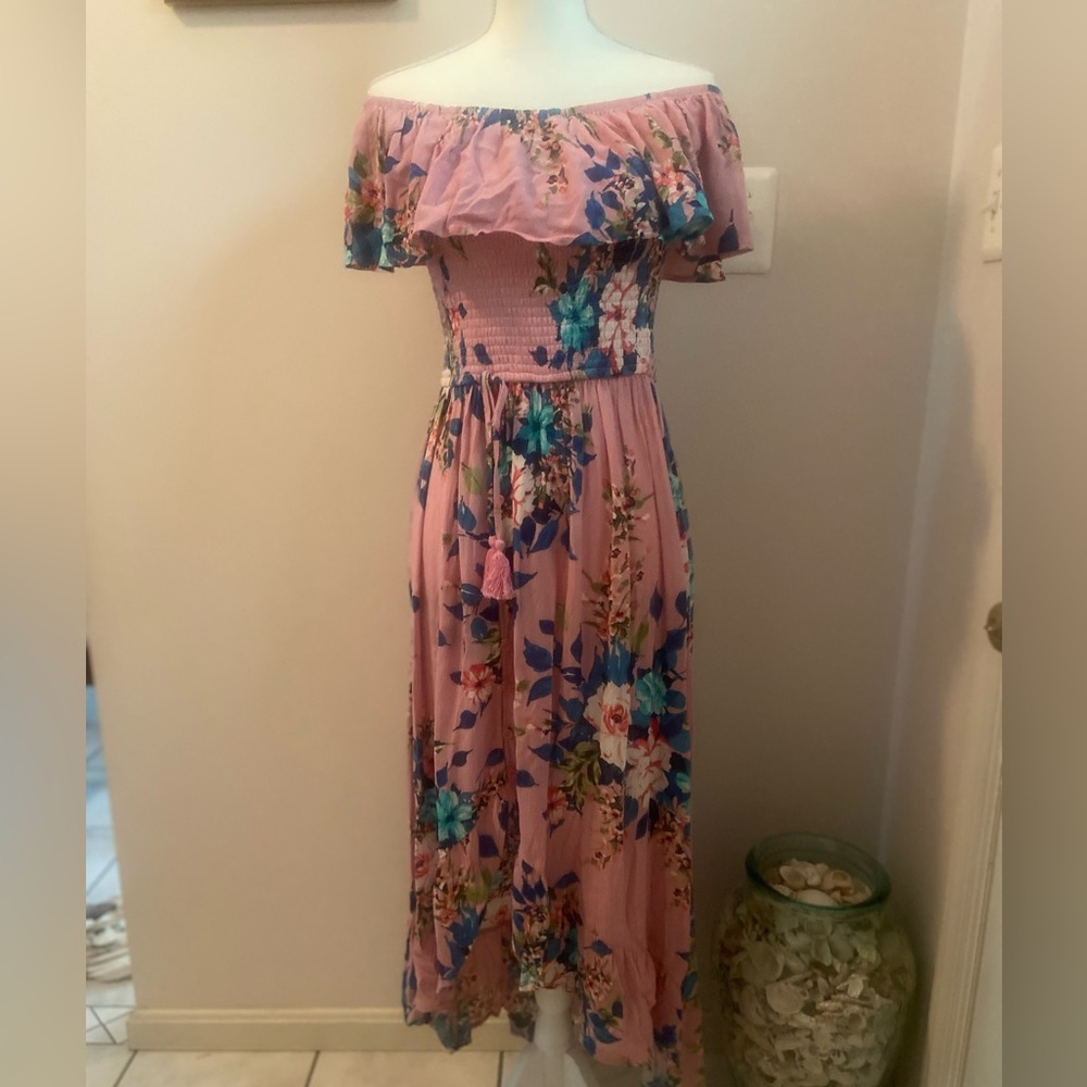 Xhilaration NWT high-low floral dress size medium feminine floral flirty maxi - Picture 4 of 14